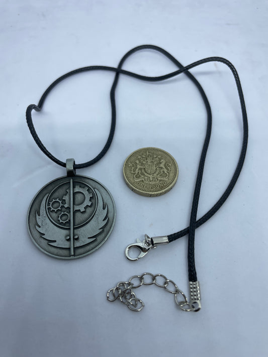 Fallout Brotherhood of steel logo with rope necklace